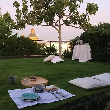 Holiday home Luxe Vanguard & History, Top Pool. Inner Sanctum Seville