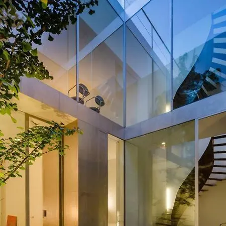Luxe Vanguard & History, Top Pool. Inner Sanctum *